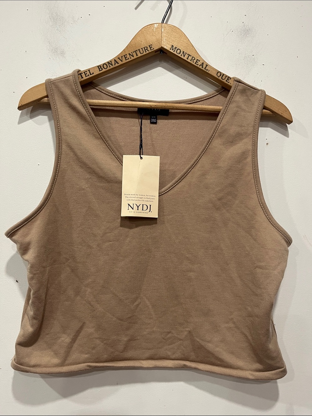 NYDJ sleeveless v neck top size S/M in Tan / Beige